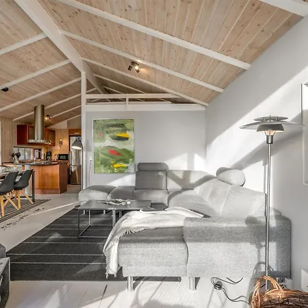 Esbern - 3-7km From The Sea By Interhome Tatil Evi